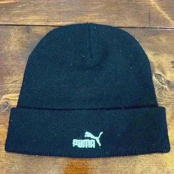 Canada Hockey Puma Beanie - Picture 2 of 4